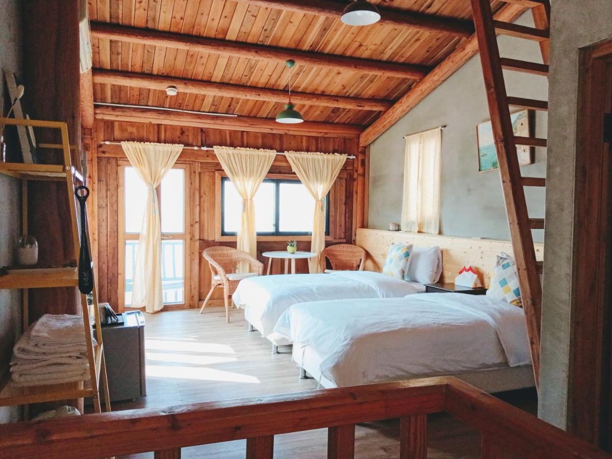 Matsu Seaside View Homestay Nangan Exterior photo